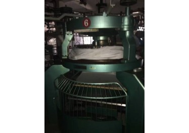 出售 卜硕  30寸60路螺纹  16-18双针筒，2台，来电 18858078747
