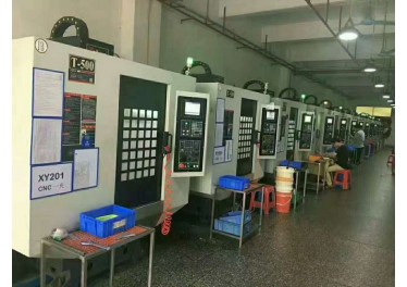 出售工厂在位95成新台群T500钻攻击，有需要的联系13088832515