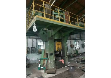 青锻630吨……张18858667518