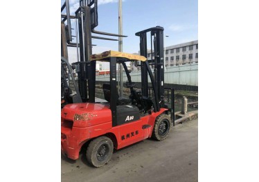 极品叉车，400小时合力K35，客户看过来，冯超云13542144107