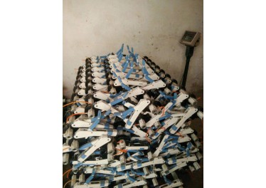 出售裕华气动摇架1500片 电话13783480328王