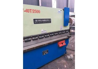求购160/200///3200、4000折弯机，李国栋13625310199