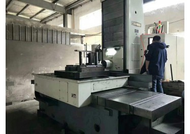 在位出售 昆机数控卧加 x1400 y1200 z1035 18858667518