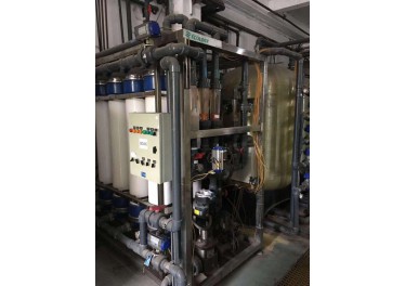 梁山市场 低价处理21吨水处理全套设备 16年艺高罗杰牌的  电话18854719222