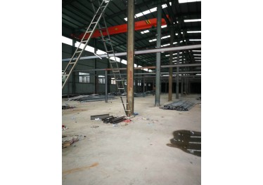 山东地区 出售 100x200中标钢梁700米4-6米长正在拆