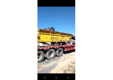 梁山拳铺化工市场  有飞刀1250综合破碎机 鲁钢产160千瓦 全套到货 18854719222