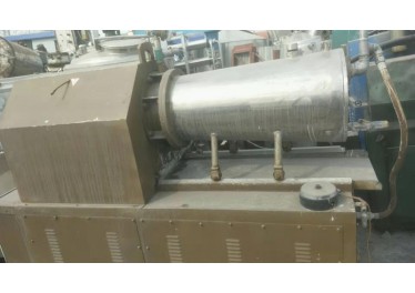 油漆设备 沙磨机 安装少用 价格给力