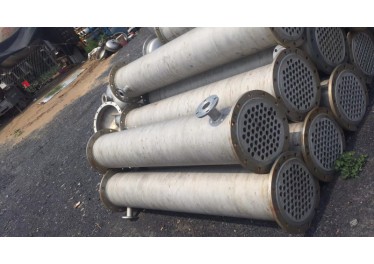 厂家直销二手冷凝器二手不锈钢列管冷凝器二手搪瓷片式冷凝器二手石墨冷凝器