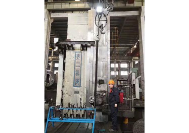 在位加工中出售齐二TH6916西门子系统3×6米，回台3x3米载重40吨，带60把刀库