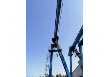 出售 10T-18米（单悬4米）二台，实物照片