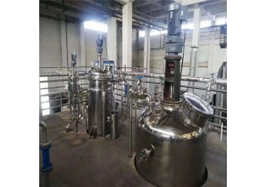求购二手10吨不锈钢发酵罐 啤酒发酵罐
