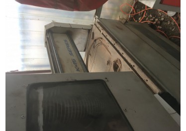 雕刻机。真空覆膜机