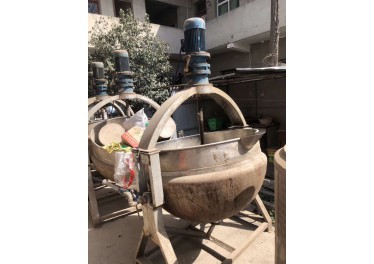 出售几台500升夹层锅，刮底搅拌