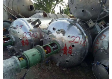 6立方全不锈钢外盘管，一体保温反应釜大量到货