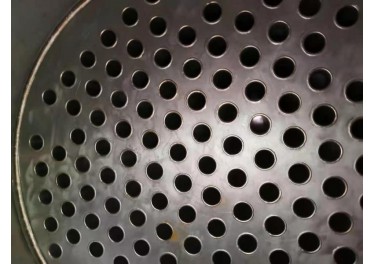 新到七吨钛材三效蒸发器强制循环，一效钛材，二效三效2205双向钢