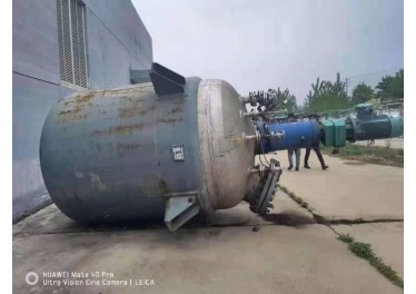 出售5000L不锈钢高压反应斧两台13258032685