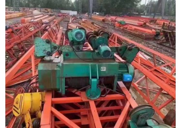 求购二手架桥机 联系电话 13483513666 王先生