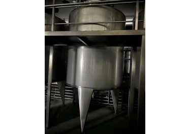 3吨5吨10吨乳品发酵罐保温搅拌罐乳化罐18754773370