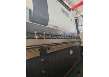 3.2米剪板机折弯机到货安装未用喜欢的联系