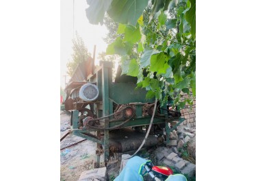 中王12×1.2m 15kw 双辊扒皮槽