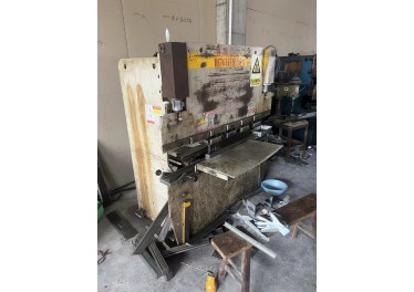 两台1600×30T折弯机，便宜处理