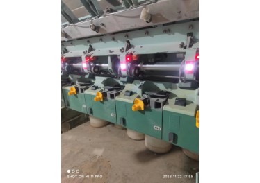 日发变频4台，自调并条1台并条6台，棉条桶1000个梳棉201B8台，15832123646郝