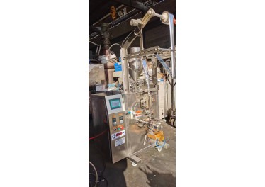 气动液体、膏体包装机  带切圆角    准新机一台   价格不高   15265762669