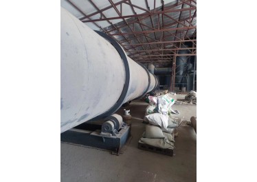在位出一套2*18米烘干机 成色极品 价格不高