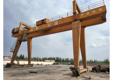 需求2台双主梁门式起重机，MG20/5t-23m，H=12m有货的话联系