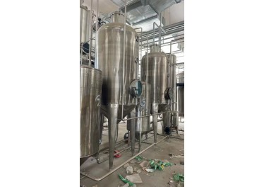 新定6吨直筒提取罐10 套