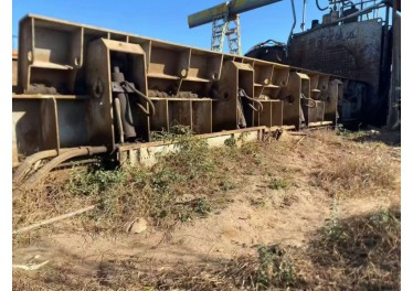 新军宝400吨龙门剪，500吨配置刀口1.4米，电机45KW/2台，